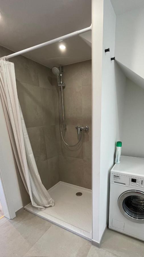 Roemer Apartment Und Zimmer เทิร์กไฮม์ ภายนอก รูปภาพ