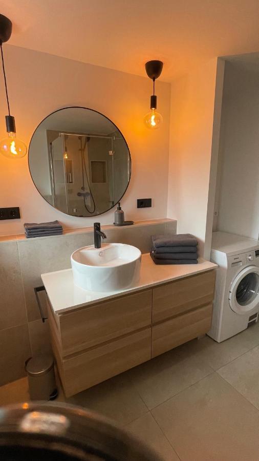 Roemer Apartment Und Zimmer เทิร์กไฮม์ ภายนอก รูปภาพ